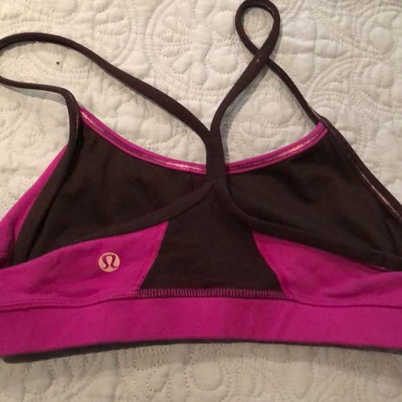 Lululemon bra - Picture 2 of 5